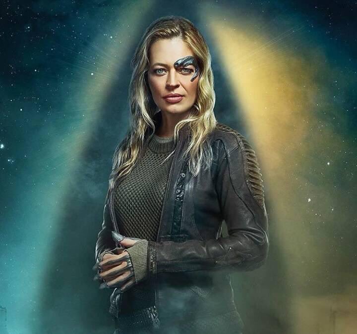 Happy birthday Jeri Ryan!     