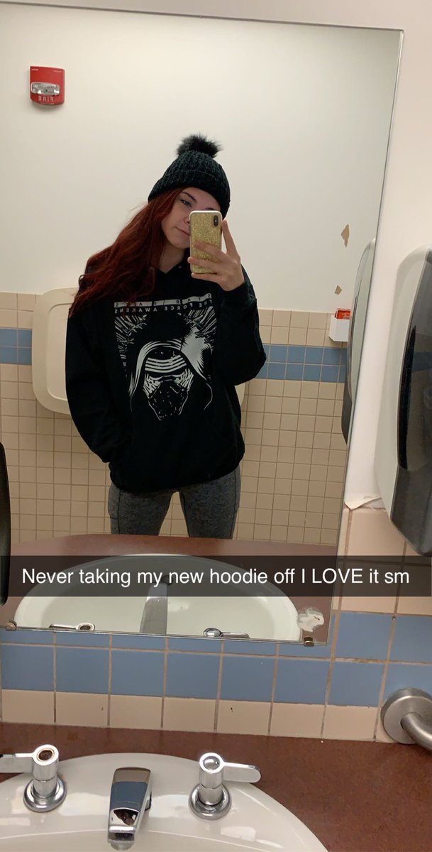 KenzieBull1's tweet image. #edawarenessweek I promise you, your weight does not define your worth. Recovery is the hardest thing I’ve ever gone through &amp;amp; am still going through but hopefully,one day, I will be able to accept myself in the skin I’m in, because I’m more than what numbers appear in the scale