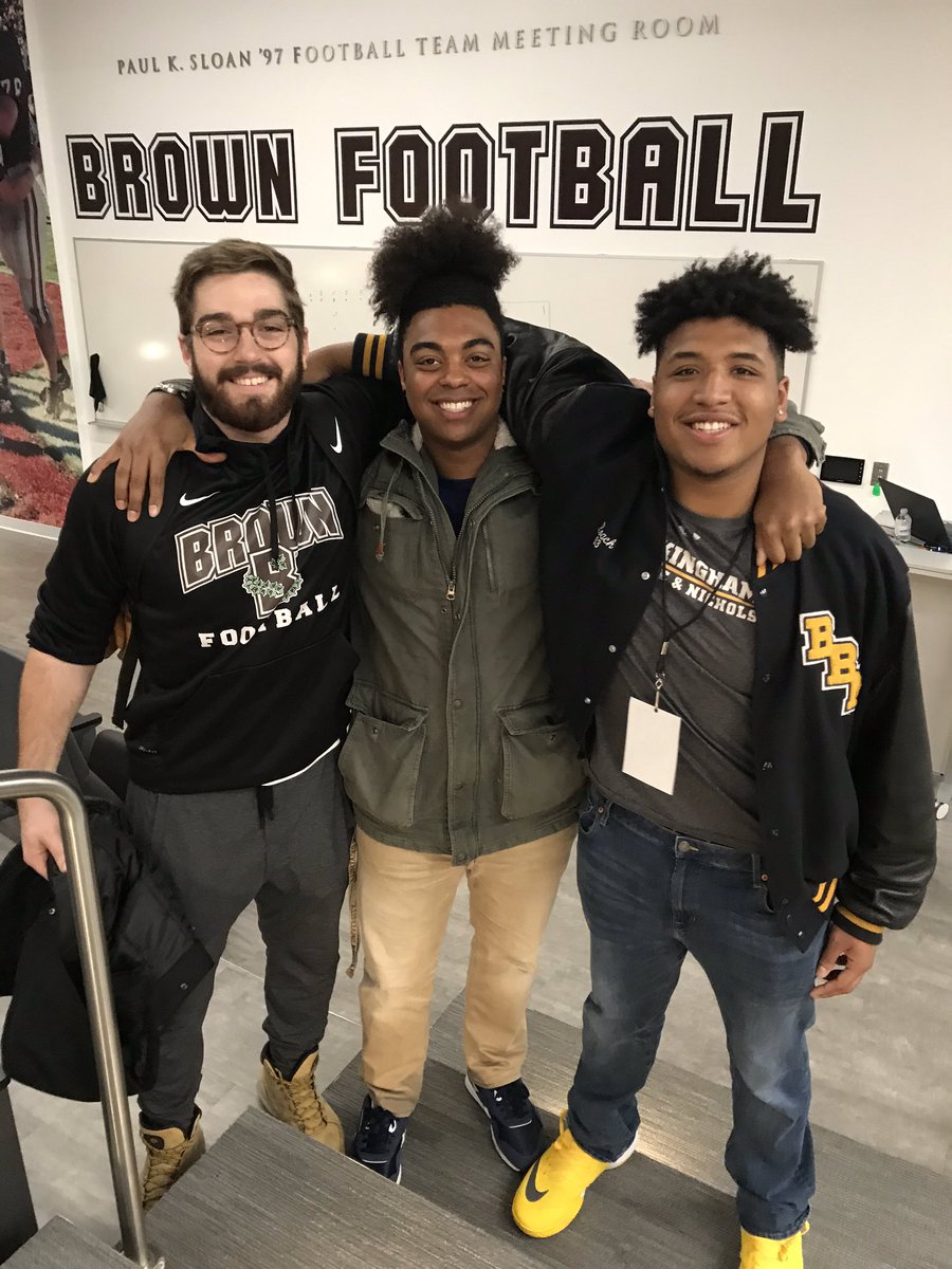 Jaden_E_Young's tweet photo. Awesome visit @BrownUFootball today and so blessed to receive an offer to play for them! Thank you @Coach_RMattison @CoachW_Edwards 

@Coach_Willey_FB https://t.co/bYTcZyPcwn