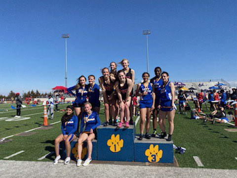 LCP_Track's tweet photo. JV Girls 4x1 finish 3rd today and 4x2 go from 8th place qualifiers to Meet Champs! 
4x1 - Carlee Miller, Madison West, Savannah Wesley, Christyn Sims
4x2 - Carlee Miller, Makenna Cowan, Christyn Sims, Madison West 
#PirateTrack https://t.co/uq3RGDBtkj