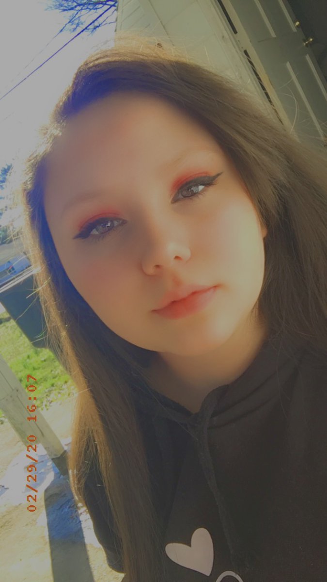 goodson_bianca's tweet photo. Feeling cute https://t.co/mNE4CH4aKl