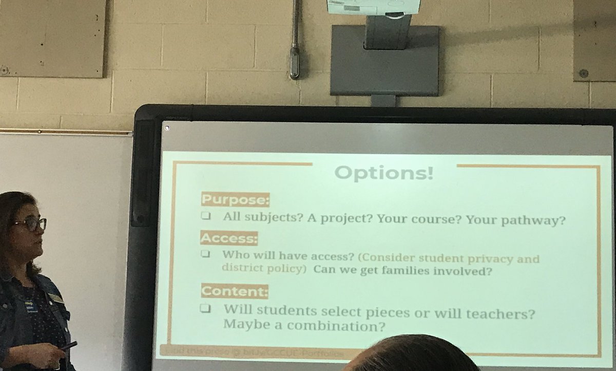Attended <a href="/MsVOlliff/">Verity Olliff (she/her/hers)</a> session this morning on PearDeck as a writing platform and <a href="/msemilyguthrie/">Emily Guthrie (she/her)</a> session on digital portfolios. As always, I learned so much from these amazing educators. Thankful to <a href="/GoldCoastCUE/">Gold Coast CUE</a> for this learning opportunity.