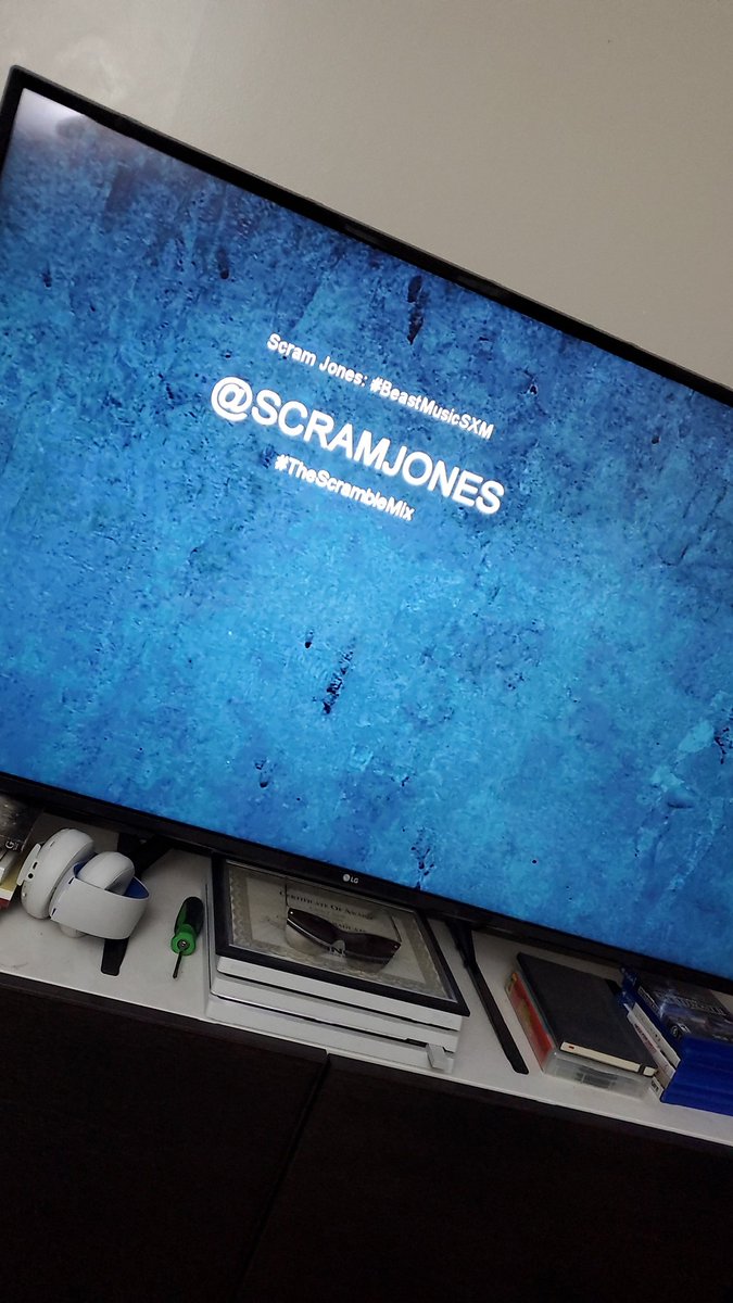 Sea_Jay34's tweet image. WOAH word play scramble @SCRAMJONES #thescramblemix