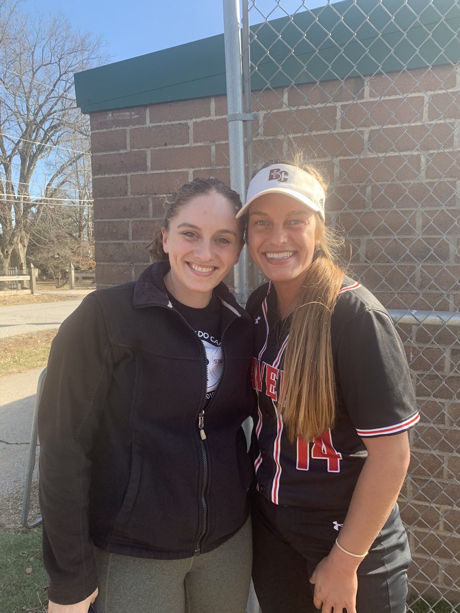 MsErinATC's tweet photo. This is why I do what I do. My favorite memories are getting to see former athletes continue to compete in college. #Proud2BPirates #CaringInTheCommunity #ATsInAction https://t.co/qH2eseD1Sc