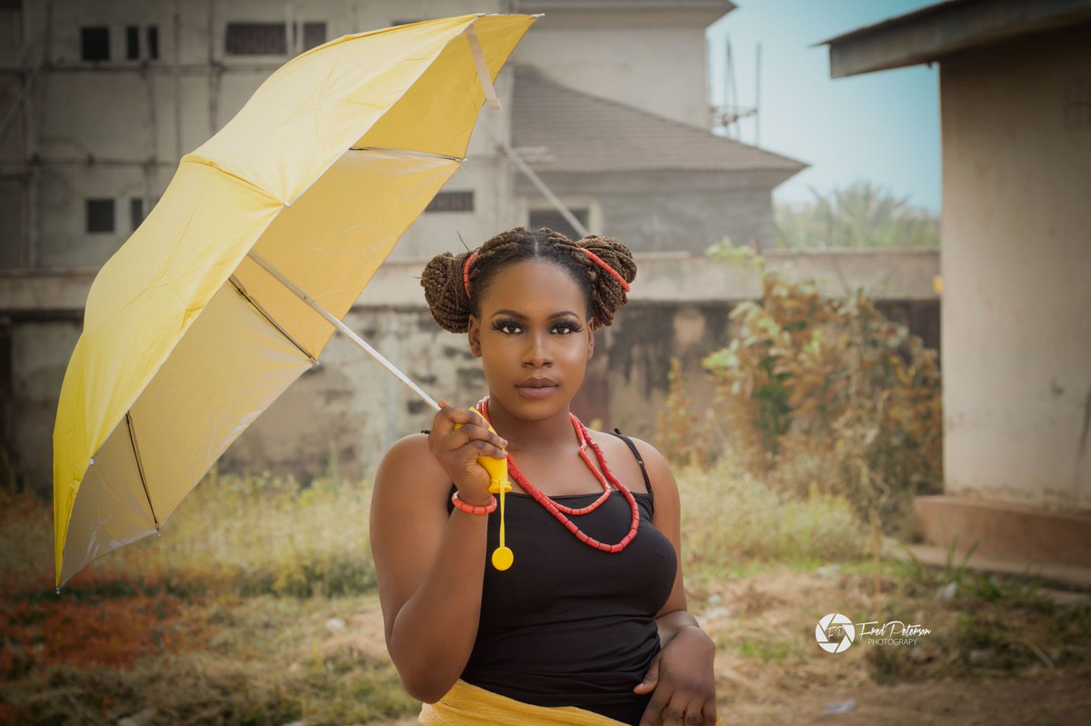 fredpetrson's tweet photo. The beauty of the #African #woman is #everywhereyougo https://t.co/QNddXSVcAL