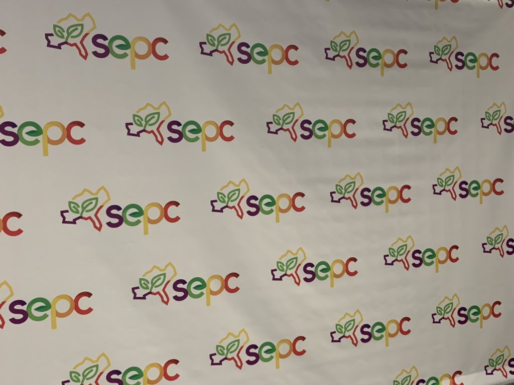 patrickkelly85's tweet photo. What a great time at the SEPC show in Tampa, FL. #millennialboom #produce #supplychainmanagement #fresh #pureprocessing @hansfinzel @MillennialHstle @BabyBoomerDaily @TBBJnewsroom @TB_Times @GreatDayTB @I_Mango_Org @IPineappleOrg @DrPhil @TheEllenShow @TheDrPhilShow https://t.co/Y5rTKqN53P