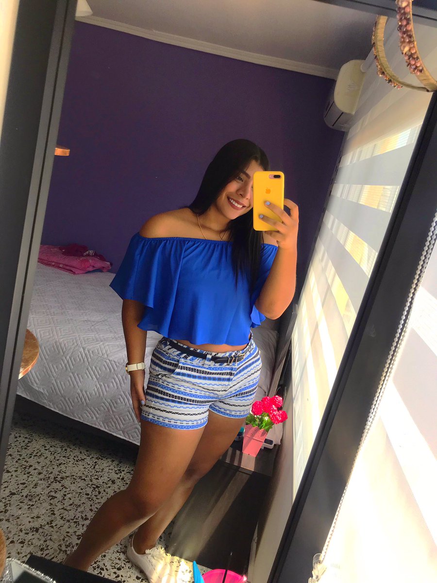 GioviBlel's tweet photo. 💙💙 https://t.co/8hBObE27yU