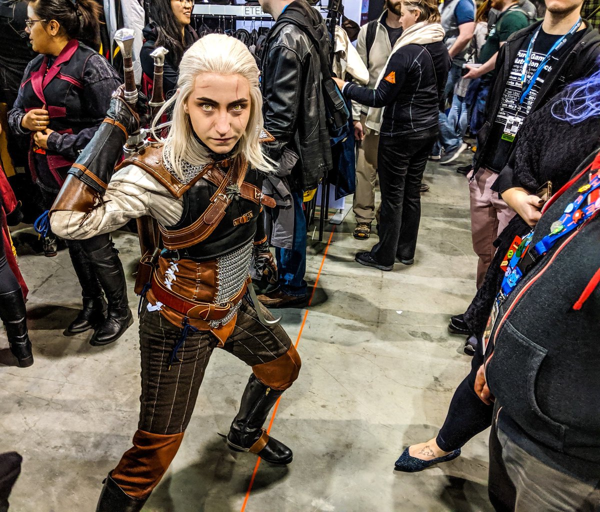 AprilMonstar's tweet image. Day 3 at PAX East down with @The_jolly_devil and his twin. Thank you, people of PAX, for all the amazing cosplays. #PAXEast #pax2020  #cosplay