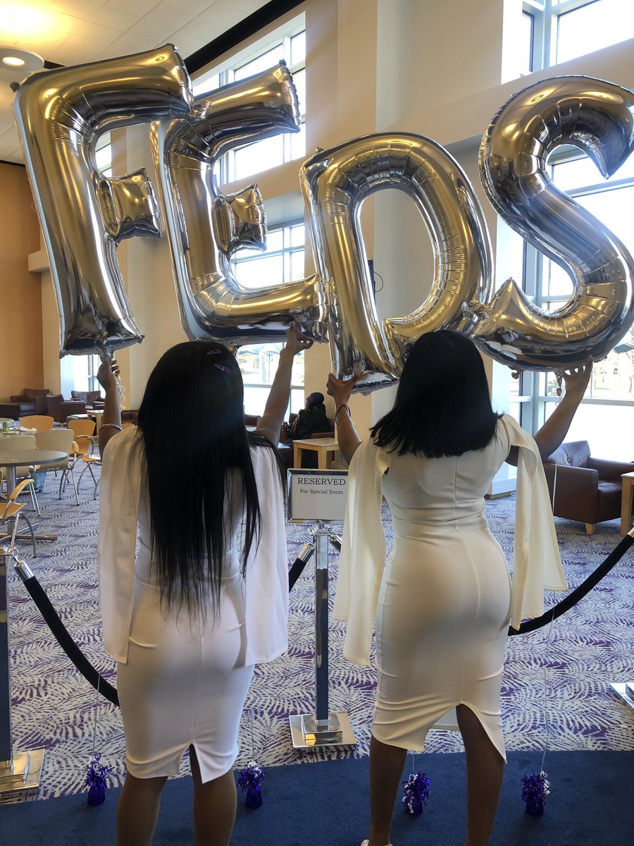 cocos_kisses's tweet photo. 2 FEDeral 💜 https://t.co/joX7nT49xl