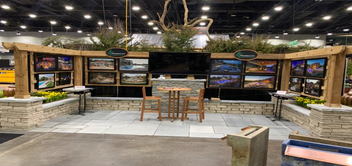We are wrapping up on a BUSY Saturday at the Cincinnati Home + Garden Show! Tomorrow is your last chance to come check out the show! The show reopens tomorrow at 10:00AM so come check it out for yourself! 🌷🏡 #Cincyhgs