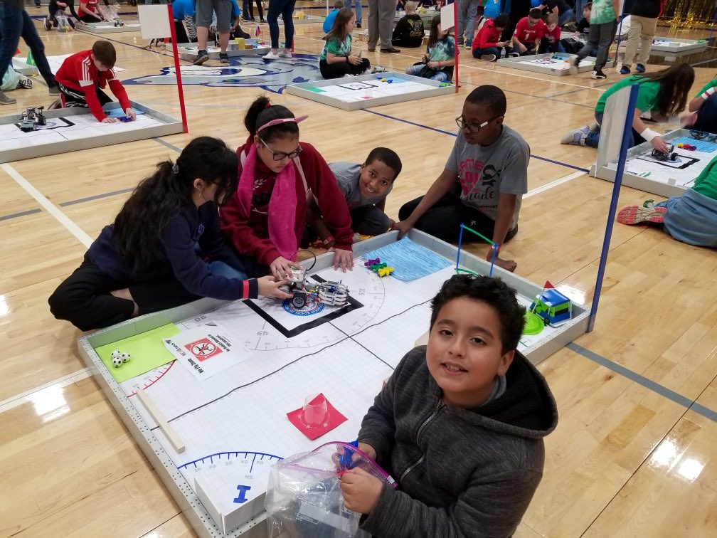 HumbleISD_RCE's tweet image. #CubCommUNITY Huge “shout out” to @ArmyAg86 for leading our Robotics team! Nice work! #HEROrobotics