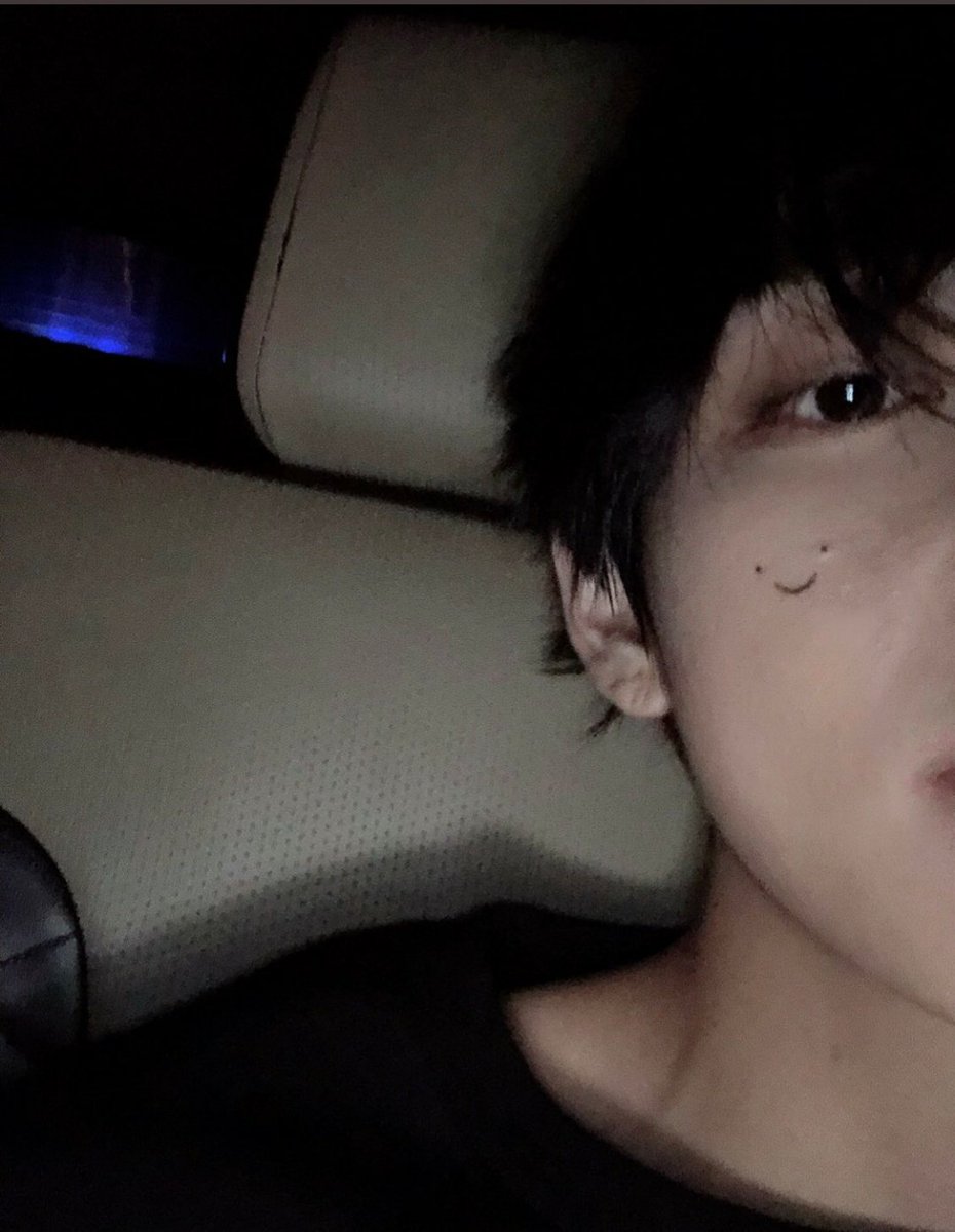 ggukstilll's tweet photo. Eu amei muito ter participado desse projeto obg amo vcs
Obs:n tá muito bom mais vai esse mesmo kkkkkk
#CasaWINGS
#BANGWARTSelcaDay @BTS_twt @CASAWINGS_BR https://t.co/zCDugF9wov