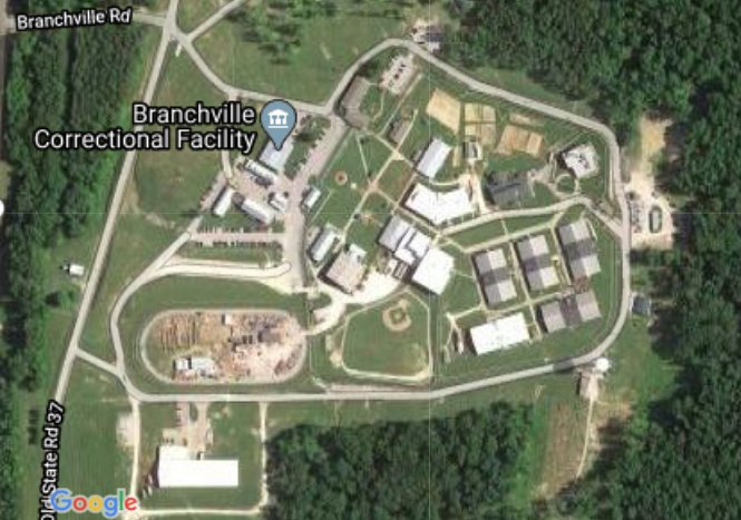 ScottHighberger's tweet photo. Over 200 men came out to the Branchville Prison service last night! About 90% of the men came forward at the altar call and they either surrendered their heart to Christ or made a stand for Him! C’MON somebody, isn’t God good! #prison #prisonministry https://t.co/0tTlmLUXiC
