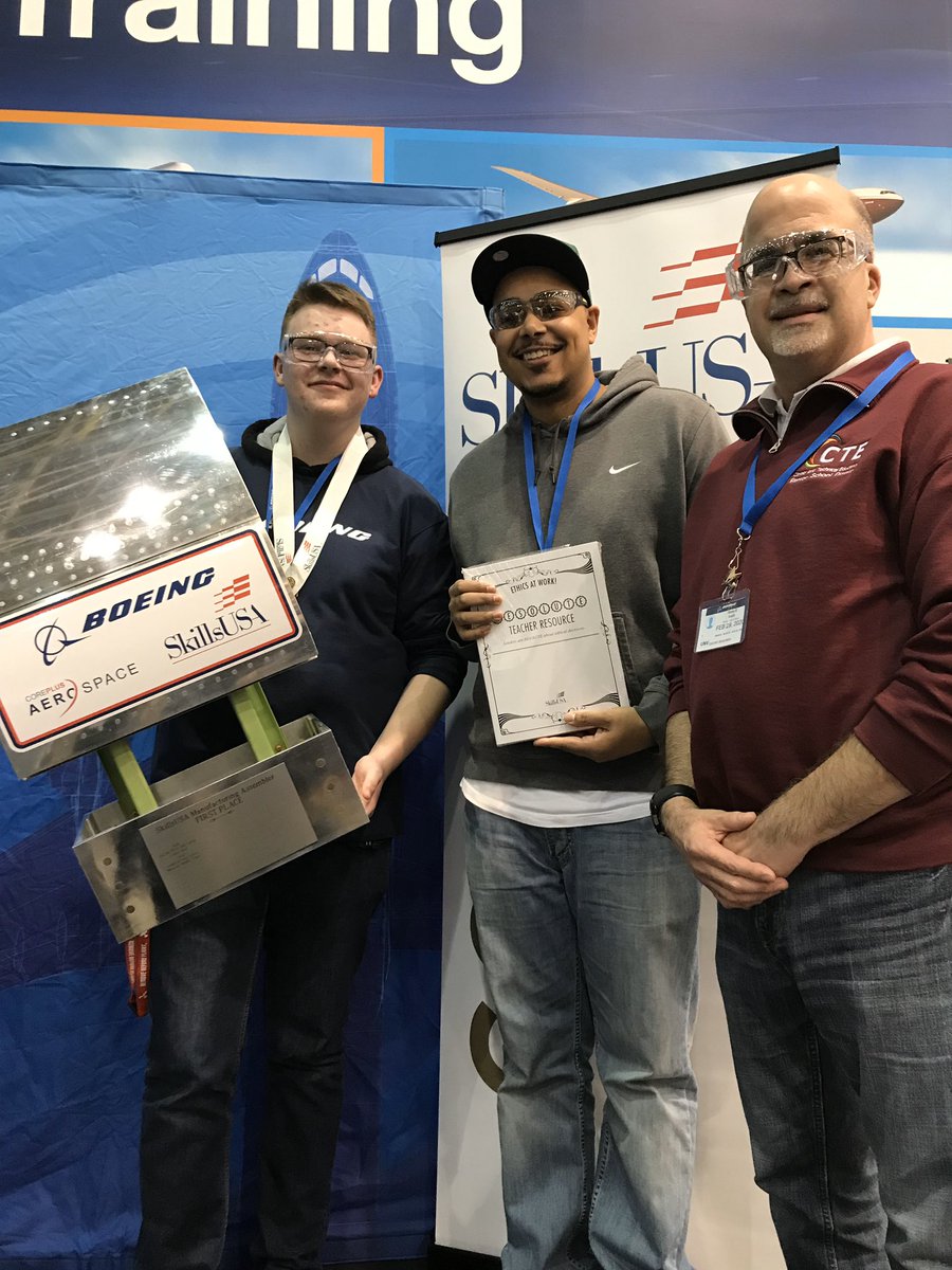 coreplusaero's tweet photo. Congratulations to Chris, the first-place winner from @TheRealHazenHS, seen here with his #CorePlusAerospace instructor Evan Thomas and @Renton_Schools CTE instructor Kevin Smith! @SkillsUSAWA @BoeingWA @waOSPI @waOSPI_CTE @WashCTE https://t.co/2snMQiElcp