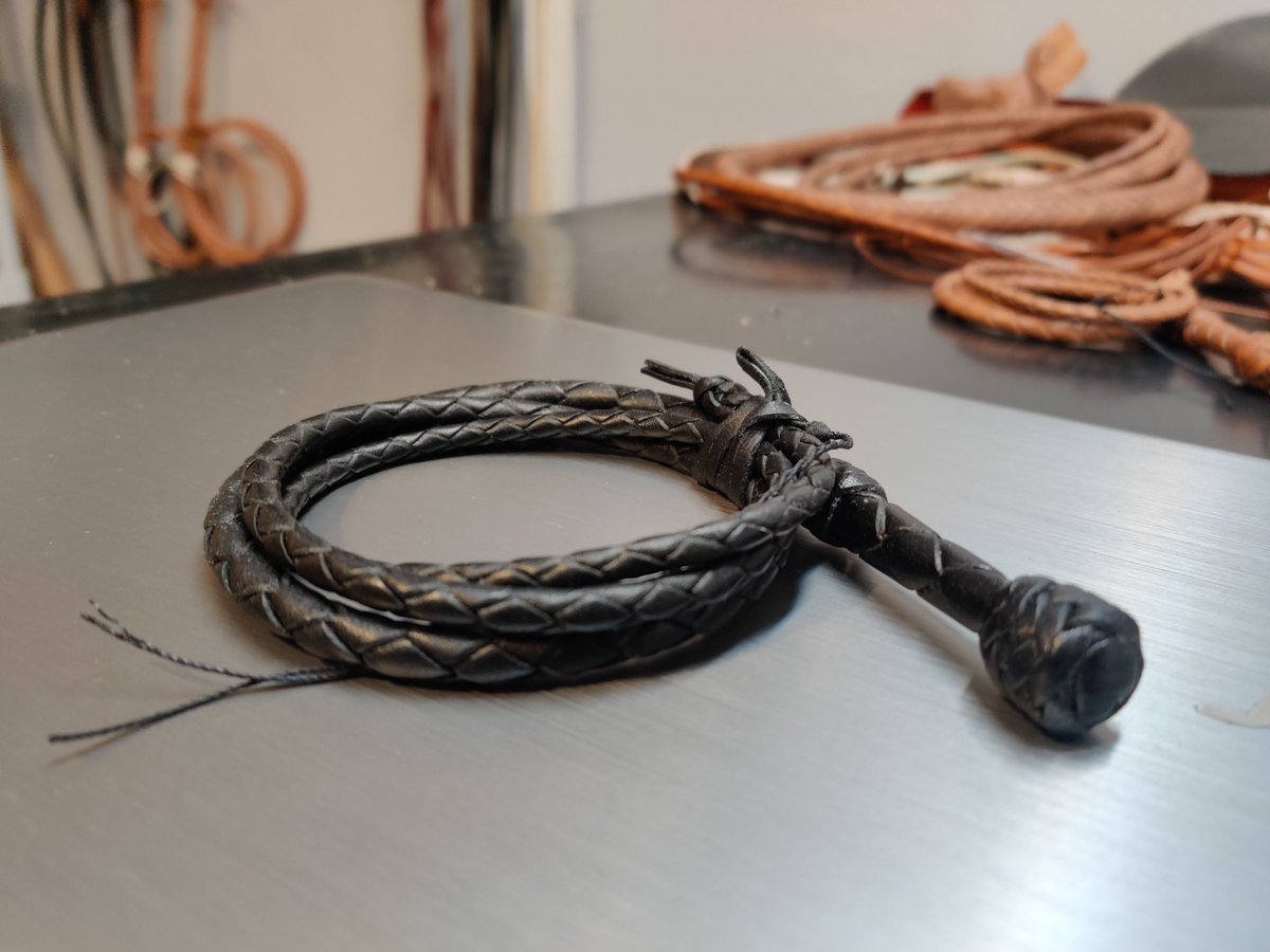 A whip you can fit in your pocket and crack any time, any place. Seen here in the Indy Snapper and Little Bull Snapper varieties. Little Snappers are on sale at MidWestWhips.com/miniwhips
#Whip #Whips #LeatherWhip #LeatherWork #LeatherCraft #MiniWhip #EDC #EveryDayCarry #sale