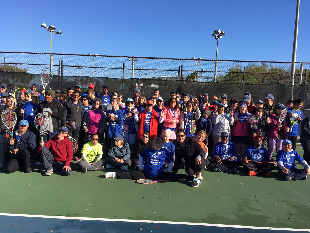 Over 100 Special Olympics athletes competed in the Hillsborough County tennis competition today! A Special thank you to our tennis venue director Jacquelyn Rosen pictured here with the athletes!🎾
