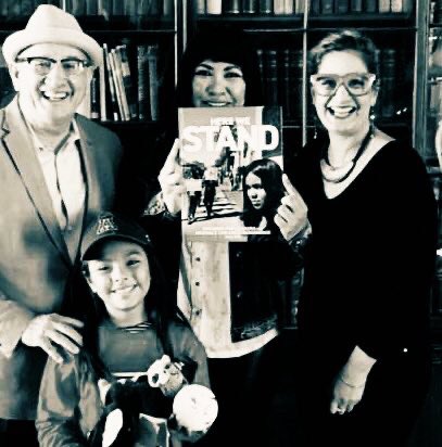 CPLCapitanas's tweet photo. Viva #LosEstudiantes 👧#MAKINGHEADLINES! Pres. @UArizonaPres @marla_franco @NadiaAlvMex @kaseyurquidez @UAMedGAL for SINCERE partnership as #HispanicServingInstitutions ! Speaking so many leaders here in DC why @CPLCdotORG #AzSur honored #WALKTHEWALK with you! #EsperanzaAwards! https://t.co/B7LbpzM3H3