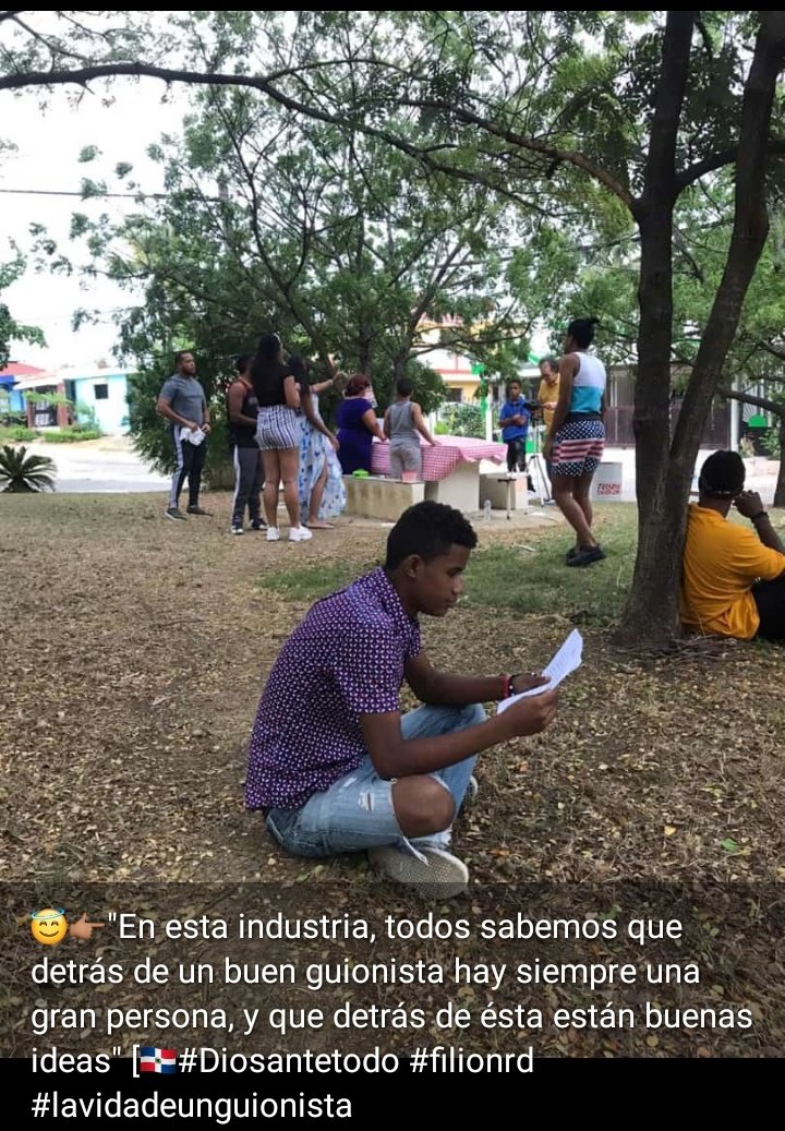 filionrd's tweet photo. 😇👉🏽"En esta industria, todos sabemos que detrás de un buen guionista hay siempre una gran persona, y que detrás de ésta están buenas ideas" [🇩🇴#Diosantetodo #filionrd #lavidadeunguionista https://t.co/M7Y1EpPvVE