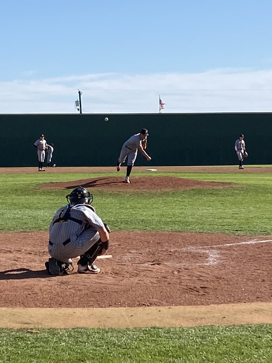 andreawilliams_'s tweet photo. @Zacharyyy4 putting in some work on the bump today! #Proud #TJCBaseball ๐๐คโพ๏ธ https://t.co/C0XCJ7eotz