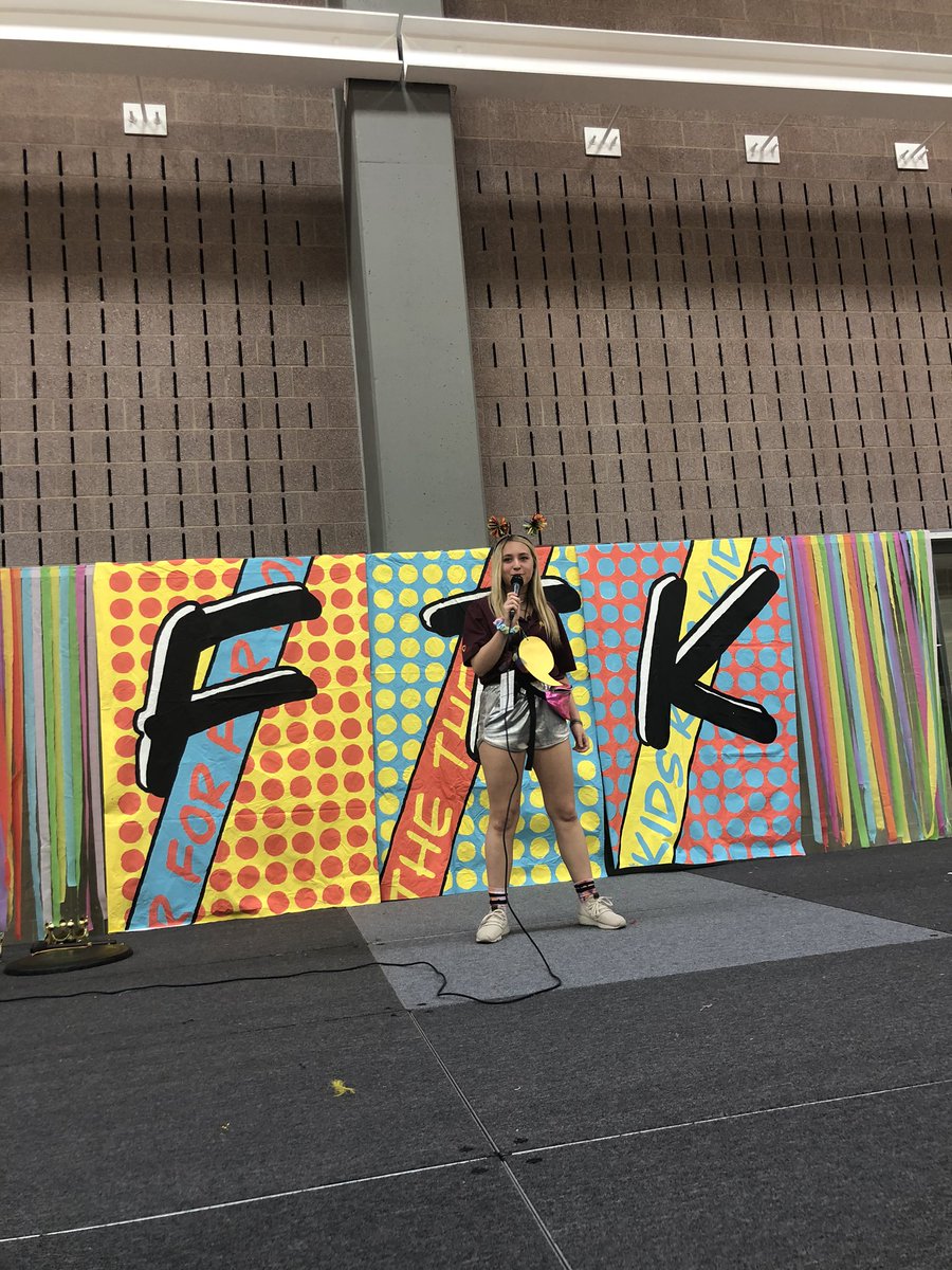 ALEDKanderson's tweet photo. Today I am trying to #encourage my girl Nikki, my friend on Aggie Miracle Staff, who is putting on Aggie Dance Marathon (a 12 hour event). Every time she gets on stage to speak, I cheer her and all her energy on! So proud of her! #aled301 https://t.co/8mnZPphoM1