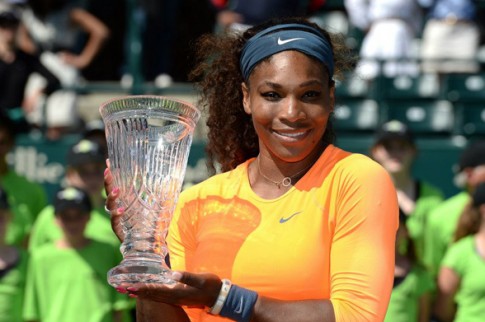 The clay season would begin shortly after Miami. Each player took a title before they would meet again: Serena on the green clay courts of the Family Circle Cup in Charleston, and Maria on the red indoor clay courts of the Porsche Tennis Grand Prix in Stuttgart.