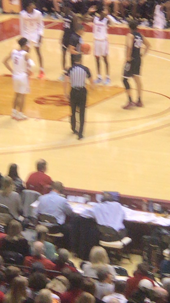 Blackwood89's tweet photo. I hate this guy #SCARvsBAMA https://t.co/jyaJSdRONp