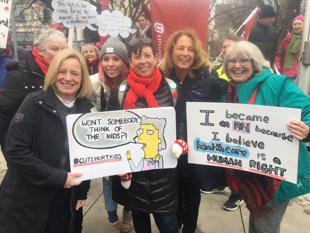 ossyjay1's tweet photo. Today in Calgary 1000s of people took to the streets to protest UCP cuts to education, health, social services.  Peaceful✅ Unifying✅ Energizing✅ Community building ✅ #Marchforwhatmatters #ABprotests #AbLeg #MarchForStudents #MarchforTeachers #MarchForDoctors #MarchForNurses https://t.co/ZOWMc2AAYX