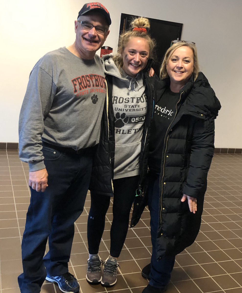 CoachMkStephens's tweet photo. Frostburg wins 18-6. Lilly on fire even though freezing outside (feels like 15 degrees) at game time. 4 goals and 2 assts felt real good. #freshmanonfire @UHSgirlslax @UHSBoosters @RenegadesLAXMD https://t.co/l2iArbe5vs