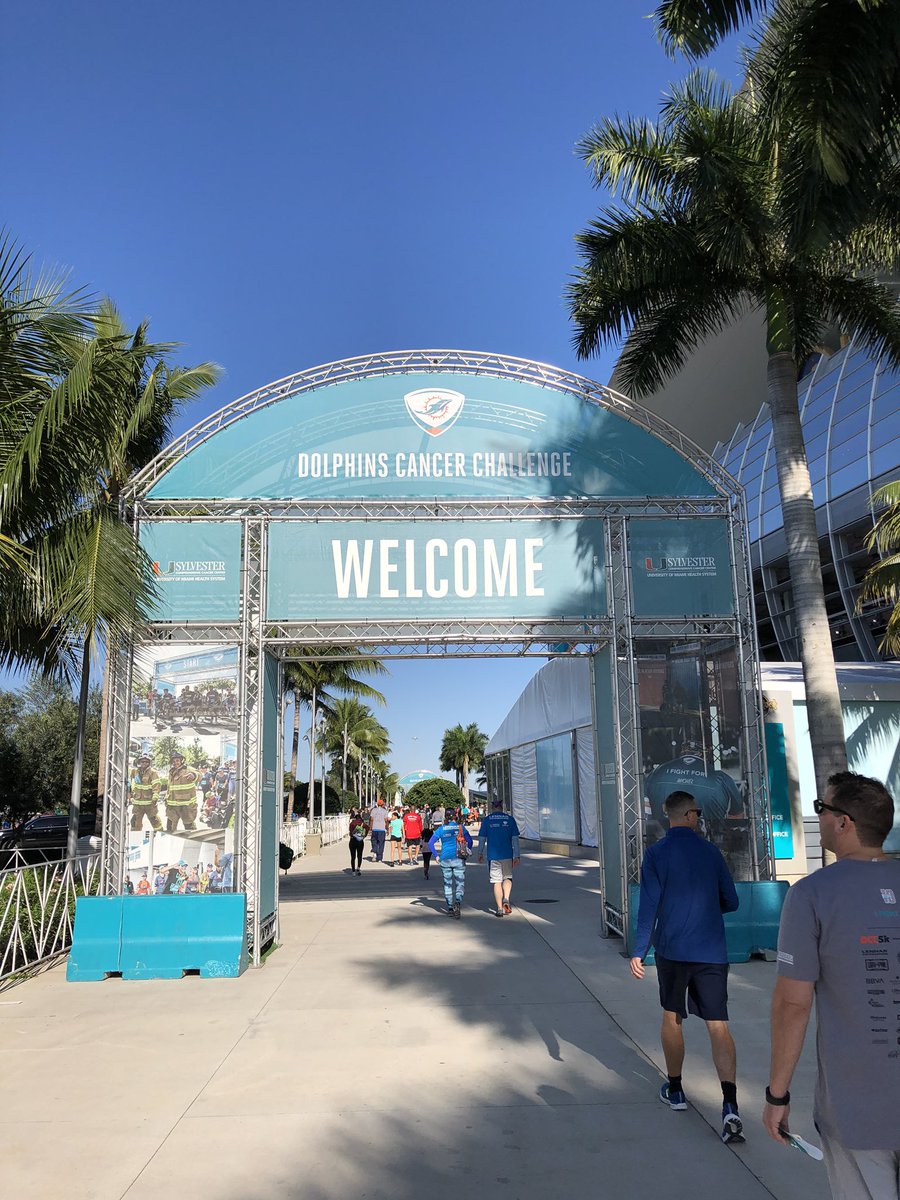 DrJashDatta's tweet photo. What an incredible day at @MiamiDolphins @TackleCancer #DCC10 supporting innovative #cancer research @SylvesterCancer @umiamimedicine. Incredible camaraderie and solidarity for a singular purpose- #InPursuitOf your cure @SylvesterCancer @NGoelMD @OmaidaVelazquez @NbMerchant https://t.co/LeEnwTtwqv