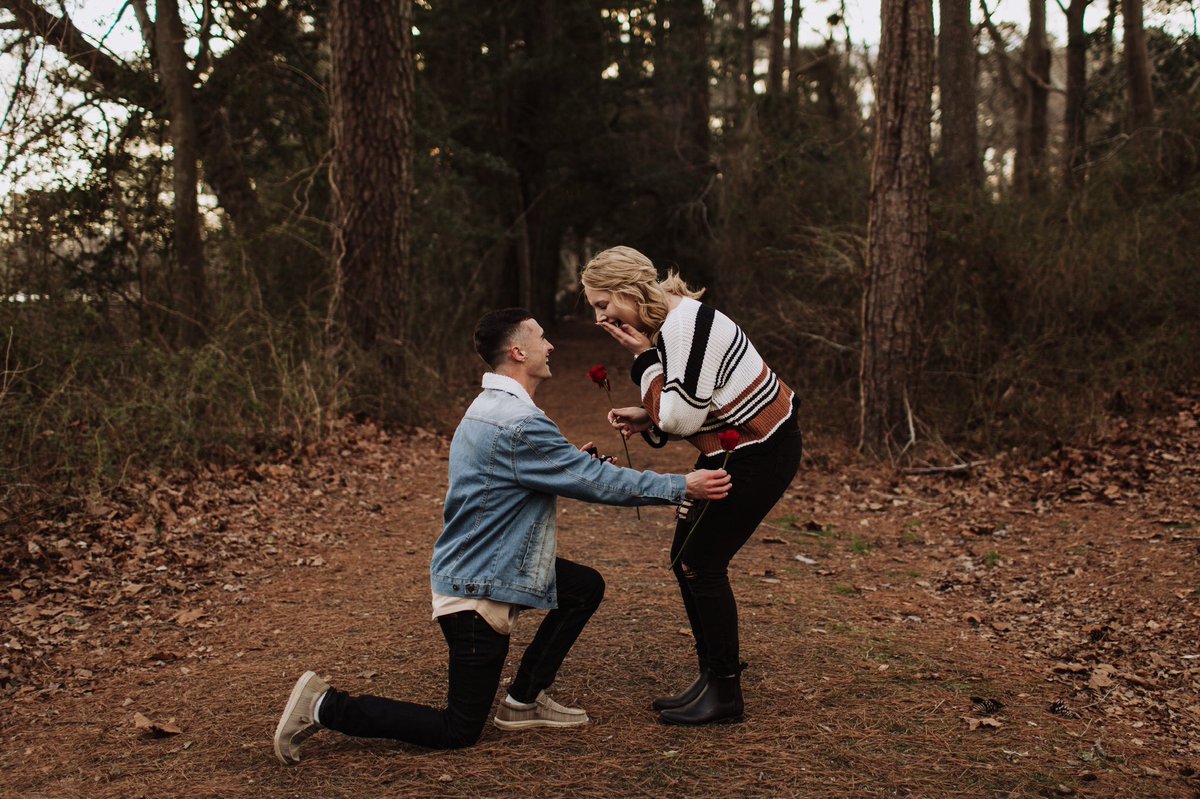 nala_perkins's tweet photo. I asked my best friend to marry me today!!💙💍 https://t.co/Oc8GcEtxEw