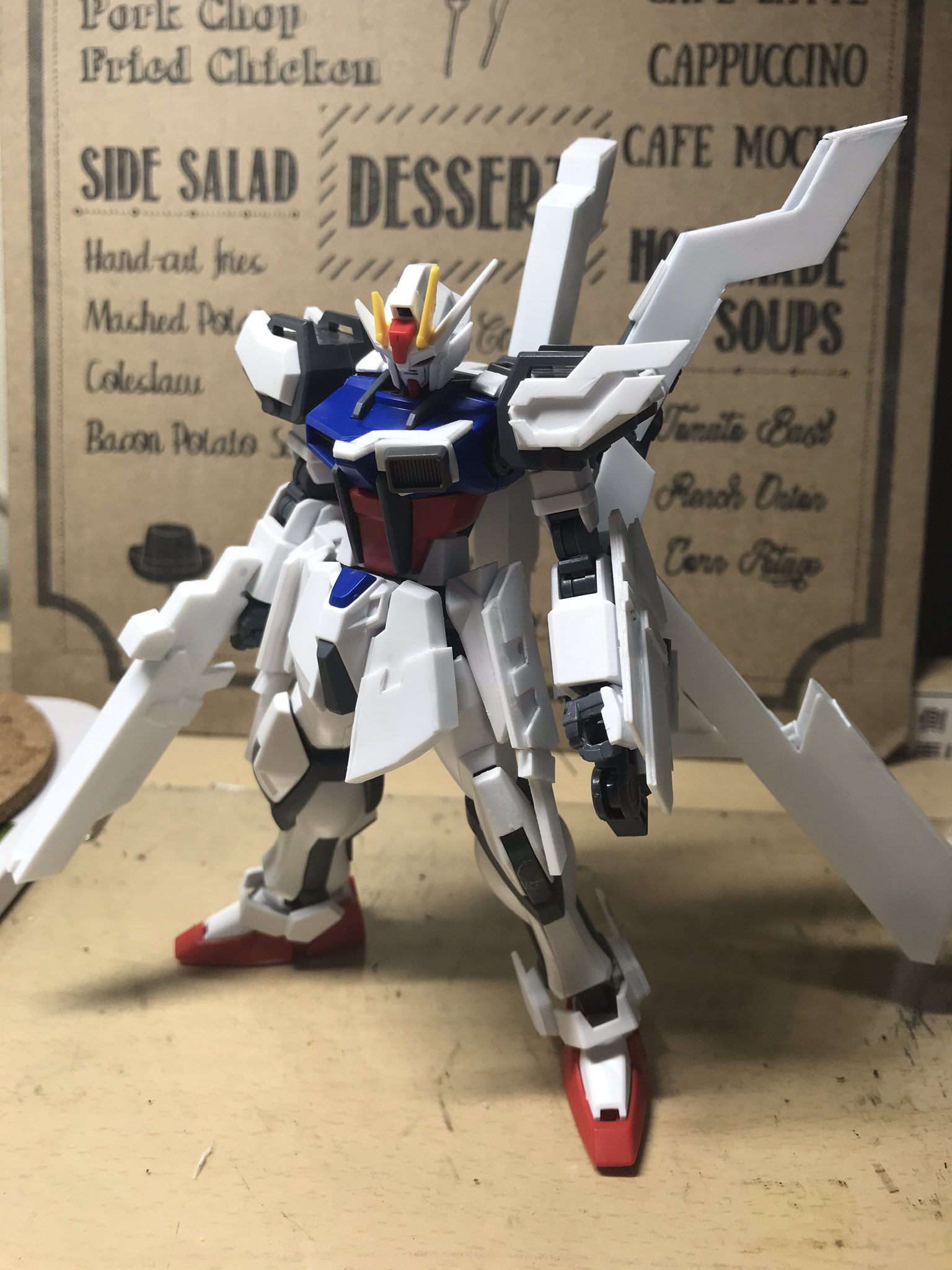 にどね このガンダムの名前を急遽募集 リプ欄で教えてください かっこいい と思ったものは採用させていただきます 補足としてこのガンダムはアシンメトリーに作られてます T Co Trdifzue4b Twitter にどね このガンダムの名前を急遽募集 リプ欄で教えてください かっこいい と思ったものは採用させていただきます 補足としてこのガンダムはアシンメトリーに作られてます T Co Trdifzue4b Twitter