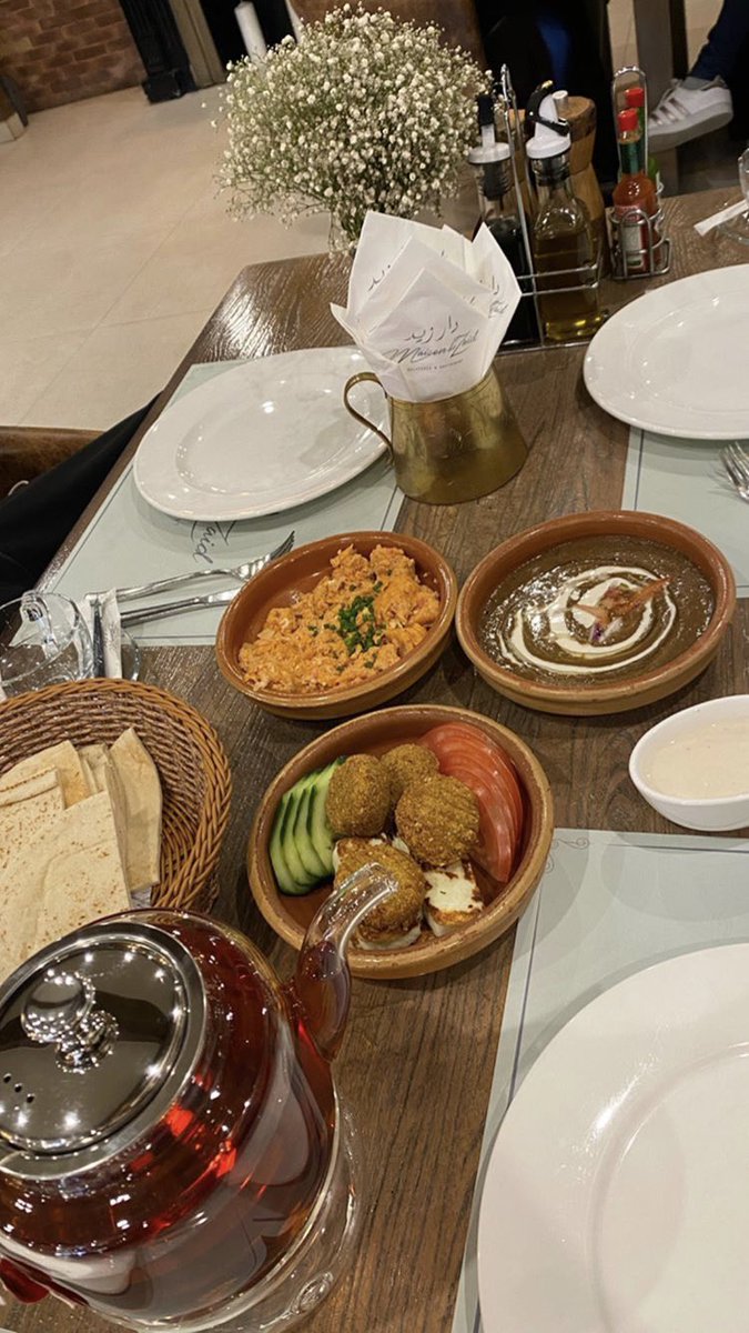مطاعم وكافيهات جدة On Twitter مطعم دار زيد الطلبات فطور عربي فلافل حلوم مشوي فول شكشكوكه 44 ريال فطيرة سبانخ مع رمان لذيذه جدا ريال