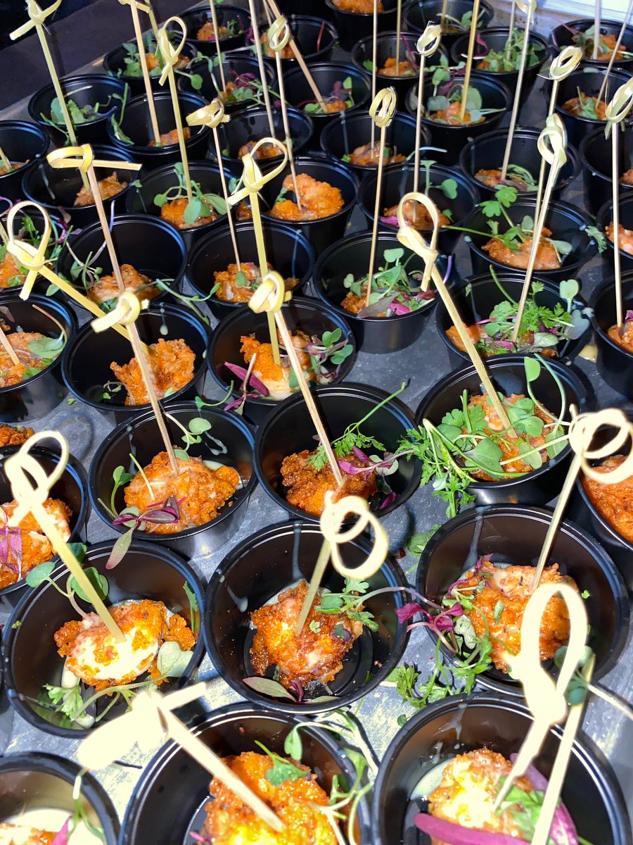 SDBlockParties's tweet image. LIVE from #MardiGras Bites &amp;amp; Booze Tour! 🎭🔥