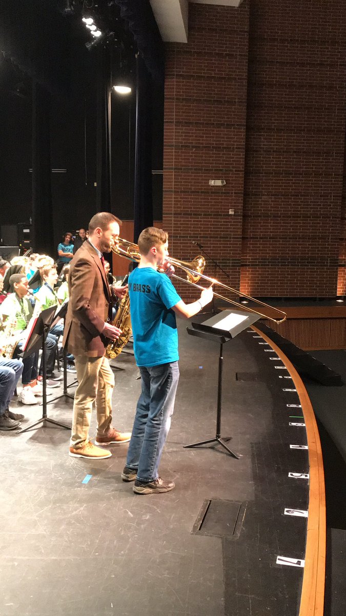 DavidLownJazz's tweet photo. I had a great time hearing and working with the Wylie ISD jazz ensembles today! Directors Ross Patterson, Adrienne Schuster, Pete Jodal and Adam Basset are doing great things with their bands! https://t.co/bx0Rldqliv
