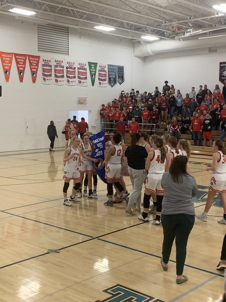 ROHSTIGERFB's tweet photo. Congratulations @RedOakGBB on the big win. #OnToState https://t.co/8Vw7TOss7l