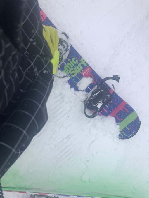 本日はジョブチェンジしてスノボー!٩( 'ω' )و 