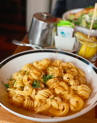 Von's 1000Spirits tweet media