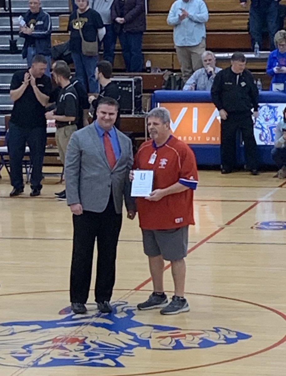 JMReese95's tweet photo. Congratulations @elwoodpanthers1 on your Outstanding Athletic Director award from IHSAA! https://t.co/eeao7cDtzL