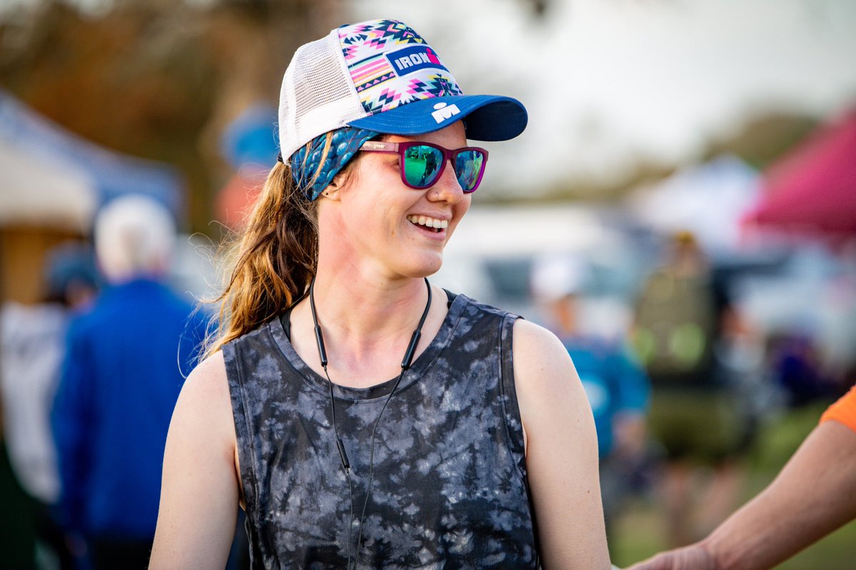 TrailRacingTX's tweet photo. Just a few miles from 100 and spirits are not dead. Big smiles all the way to the finish!
#jackalopejam #JJ #jamonit #whatsyourjam #welcometothejam #7IL #CatSpring #catspringTX #trailracingovertexas #TROT #trailrunning #trailrun #trailrunner #run #running #trailracing https://t.co/HQUdIoJ6XB