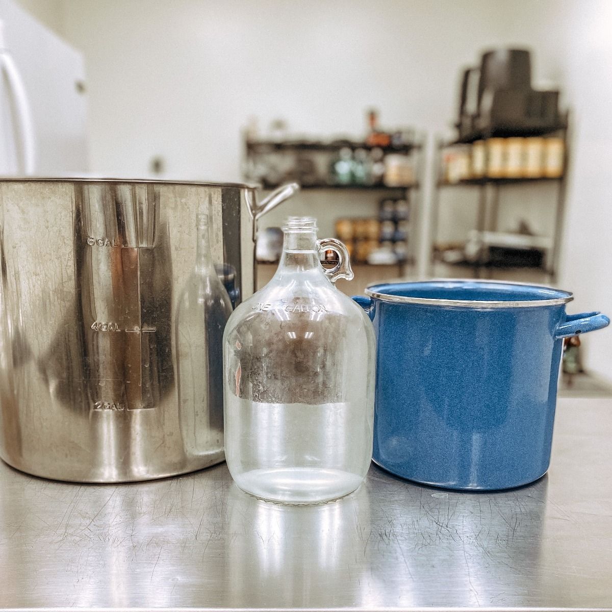 Does homebrewing with Mr. Beer Refill's use less water than other brewing methods? 
.
We crunched the numbers for you in our latest blog post. 
buff.ly/39EEid4