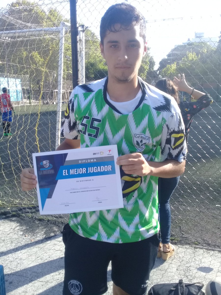 #LaRusa ganó 5 a 2 contra #Independencia en el #TorneoLaGarena #FutbolAmateur #Futbol8 #Sábados