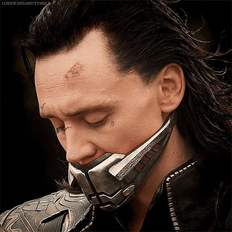 lessloki's tweet photo. Can you feel the darkness? https://t.co/DnhCn1V00y