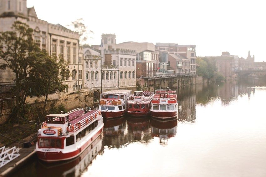 ET_abroad's tweet photo. Eight romantic breaks UK - best cities for a weekend escape https://t.co/5KwMslXMXA from @sarahblinco https://t.co/HutxQQluZF