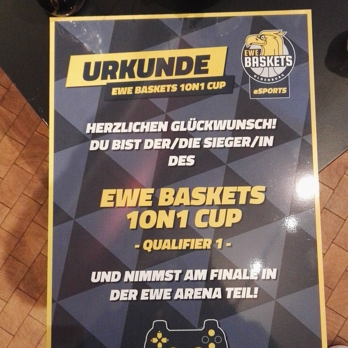 Jhoffm86's tweet photo. Good day for me. Ive won the qualifier. See you in the finals and on the next game vs Vechta @EWE_Baskets. 
#puthamburgonthemap https://t.co/RH6F9nUrXq