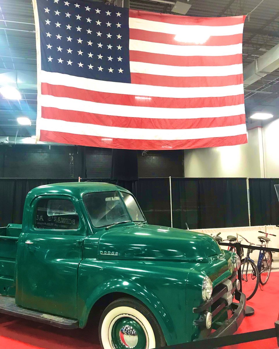 KathleenLevey's tweet photo. Home was never sweeter than @NJHomeShow at the NJ Convention Center till 7 today &amp; from 10-5 tomorrow. Friendly vendors, many with family businesses, offer wonderful #style ideas for the home. #SaturdayThoughts https://t.co/MBedgVHwdl