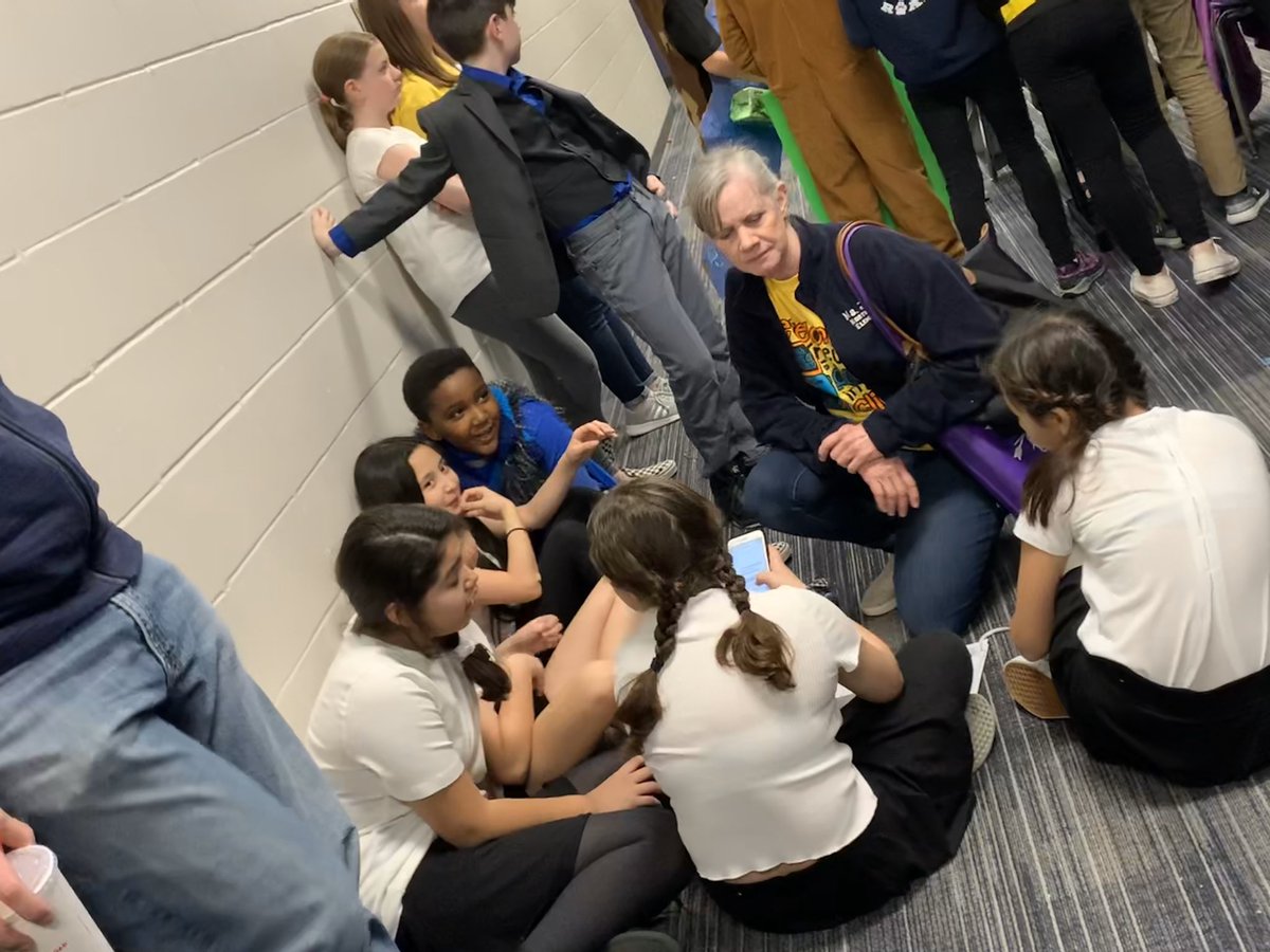 mjowilliams7's tweet photo. NORTHAMPTON SCIENTIFIC DI team rocked it! So proud of this group and big thanks to Mrs Romign and Ms Juneau! @Northampton_PFO #kleinDI #NorthamptonM3 https://t.co/XnF2APmWBc