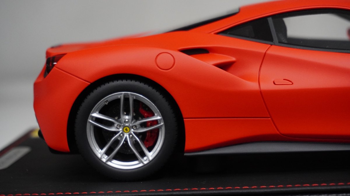 hearnshobbies's tweet photo. Name this awesome car....😍
This is a super 1/18 scale resin model, very limited editions, some more info here: https://t.co/7josCwKNtO
#diecast #scalemodels #ferrari #sportscars #luxurycars #fastcars #racingcars #luxury #racingblue #collectibles #resincars https://t.co/OU9cxS8D17