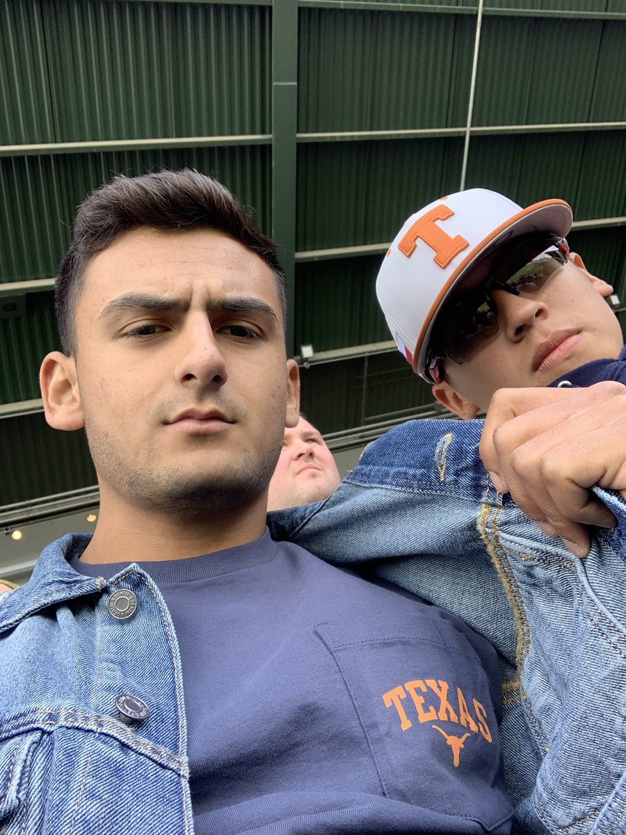 Seth_Sarquis's tweet photo. Put me on the big screen pls (I have to buy dinner if I’m not) @UTAustin @TexasBaseball #HookEm https://t.co/T4vL0zWLjs