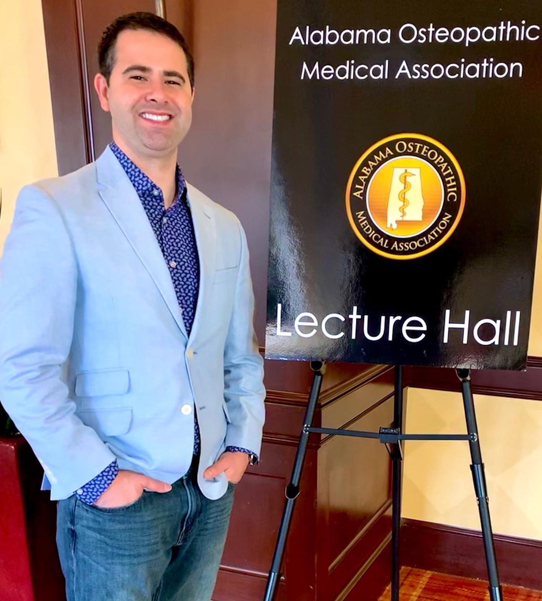 2LuVLeA's tweet photo. I’m so proud of my guy! He always does such an amazing job at conferences speaking to other physicians about the many benefits of Plastic &amp; Reconstructive surgery for their patients. #TheWeaverWay #AlabamaOsteopathicMedicalAssociation #RossBridge @DrTonyWeaver  #PlasticSurgeon https://t.co/YZ6oZMEaLw