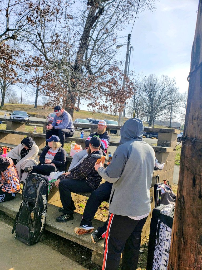 ISPSO's tweet photo. Great day for #coedsoftball at the @USASPSoftball @ispso Tournament in #Kentucky
@usaslowpitch #slowpitch #slowpitchsoftball #isps #playisps #ispssoftball #ispsslowpitch https://t.co/speruq8nUv